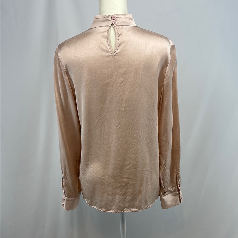 Lily Silk Blouse - Picture 4 of 6